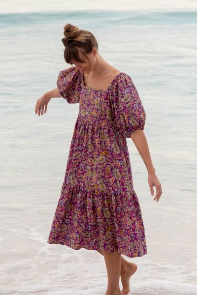 Kachel Kelly Dress In Paisley
