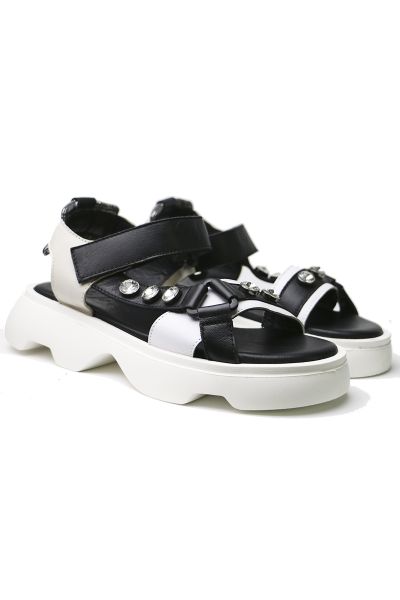 Pearl Velcro Sandal By Wave In Black