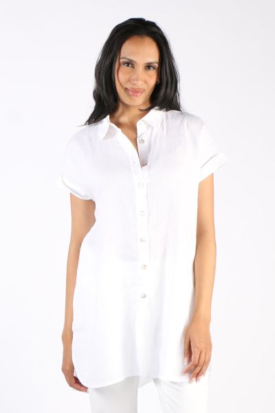 Summer calls for easy dressing and a linen tunic by Ping Pong is your go to staple. Longline length button through shirt with collar, cap folded back sleeves & curved hemline. Style it with easy pants and slides. Style P555355.
