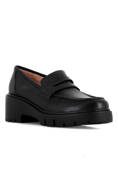 Unice Brogue Shoe In Django & Juliette In Black
