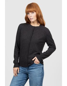 Our Kate Essential Button to Neck Cardi is the perfect all around cardigan. It has a hip grazing length, a Classic button through closure, and a stunning crew neckline. Fitted silhouette, true to size. Wear it over any outfit to add a touch of luxury and 