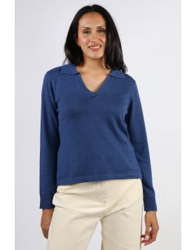 A softly structured knit you will reach for on repeat. The Be Good Sweater features a flattering V neck with a subtle collar, full length sleeves and a straight hem with fine rib trims. Knitted in FOIL s cotton cashmere blend, it drapes beautifully withou