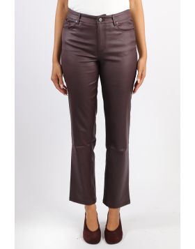 A fun statement pant by Foil, this Jean is as versatile as they come. The Classic 5 pocket jean has a PVC coating that gives it a sheen and easy fit. Pair it with even a classic white shirt for a perfect date night outfit. Style FO8550.
