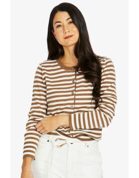 Introducing the Mono Stripe Cardi, this light knit is the perfect transeasonal layer. Featuring a classic crew neck shape with rib detail at neck, cuffs and hem, this style is an essential addition to your wardrobe. The stripe detail will elevate your cas