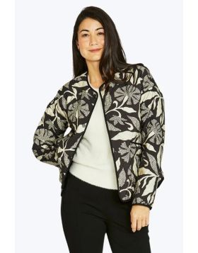 Complete your look with a layer that balances artistic flair with practical comfort. The Scandi Mono Jacket from Jump is a standout addition to your wardrobe, featuring the exclusive botanical motif in a bold black and stone palette. Crafted from a premiu