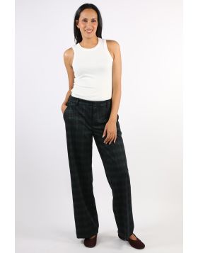 A timeless plaid with a modern wide leg silhouette. The Kelsey Trouser in Black Watch Plaid offers a refined take on classic tailoring, designed to flatter with a clean mid rise fit and fluid drape. Style it with the matching boyfriend blazer or a cozy kn