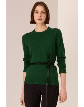 Designed with a classic fit in mind, the Orson Crew Knit is a luxe Merino/Cashmere blend basic in five stunning colours.Ribbed crew neckline. Full length sleeves - ribbed cuffs. Regular fit through the body. Ribbed hem.
