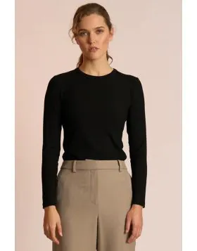 Neris Ribbed Arc Top Tee In Black