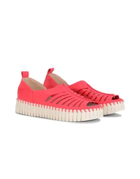 Tulip Open Toe Flat By Ilse Jacobsen In Magenta