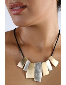 Jantan Metallic Fringe Necklace In Gold And Silver