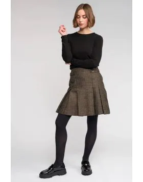 Knewe Soho Pleated Skirt In Check
