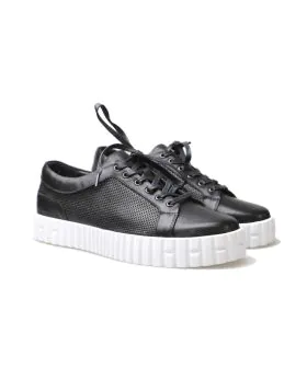 Osaac Sneaker By Django & Juliette In Black