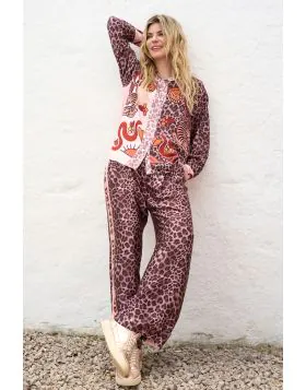 Miss Goodlife Leo Paisley Pant In Multi