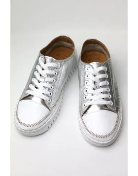 Sempre Di Everyday Sneaker In Silver