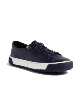 Update your casual looks with these leather sneakers by Django & Juliette. Resting on a treaded sneaker sole, TOPPINE is perfect for everyday wear.