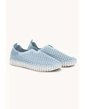 Tulip Flat By ilse Jacobsen In Ash Blue