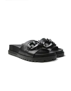 Dive into chic summer style with these platform leather slides by Django & Juliette. UBECCA has a statement chain detail on patent leather detail, with a moulded footbed and treaded sole for a stylish start to your day
