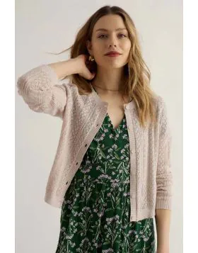 Update your knitwear collection and introduce some texture with the Seasalt Willowing Pointelle Cardigan in a versatile neutral chalk shade, flattering and useful in equal measures! Crafted from a beautiful pure organic cotton this essential cardigan is t