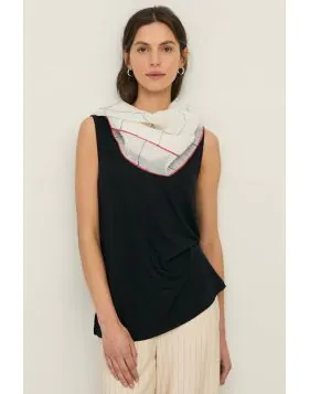Yerse Woven Linen Check Scarf In Ecru