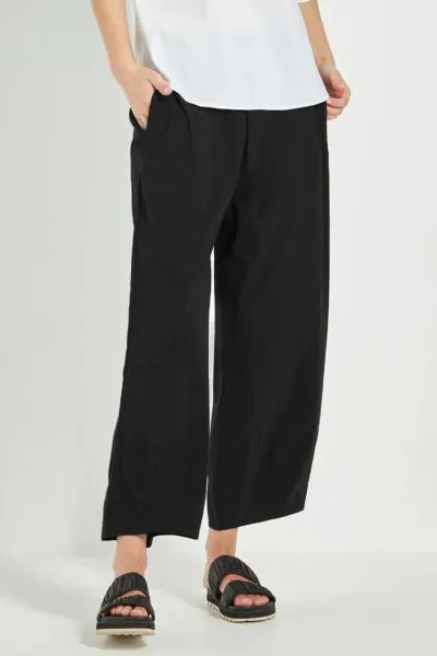 Acrobat Cove Pant By Verge In Black