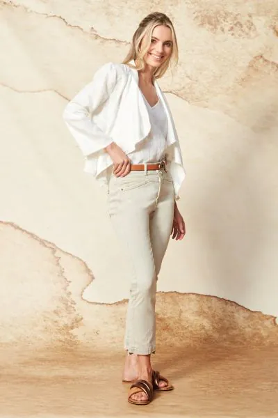 Verge Master Jean In Almond