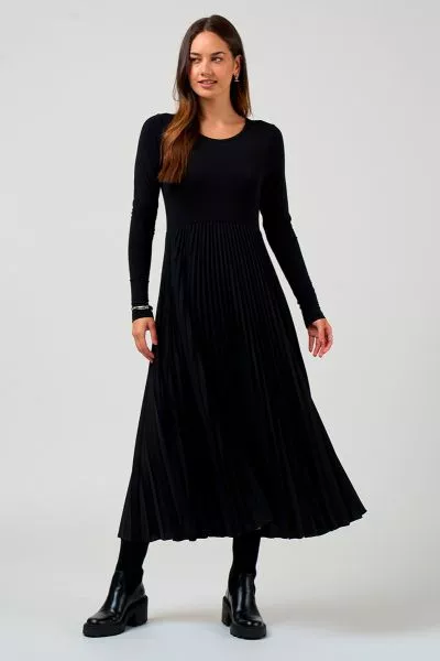 Madly Sweetly Nova Dress In Black