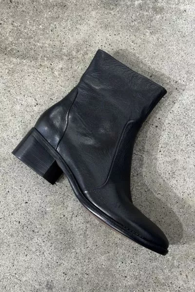 Payzees Boot By Django & Juliette In Black