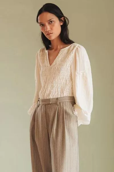 Indi and Cold Romantic Blouse In White
