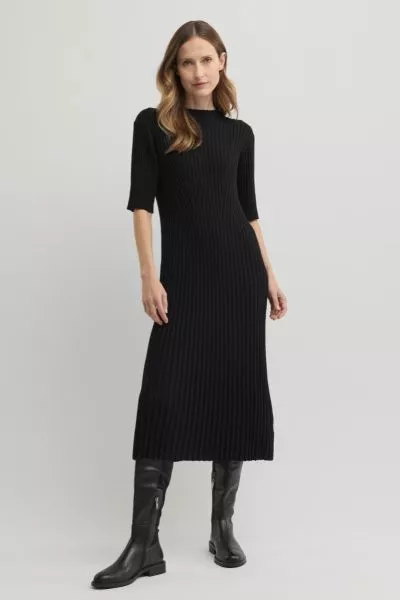 Yarra Trail Oak Dress In Black