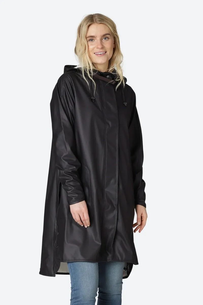 Ilse Jacobsen A Line Raincoat In Black