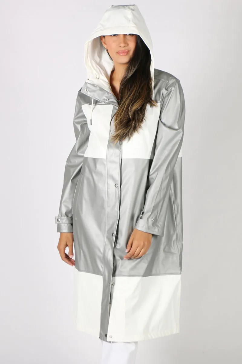 Reads Online Ilse Jacobsen Silver Rain Jacket