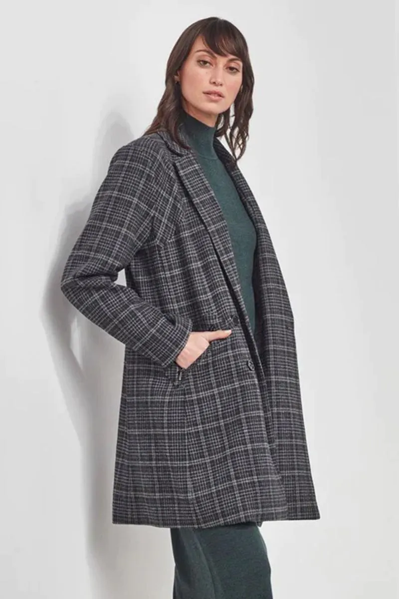 Verge Terrace Coat In Check