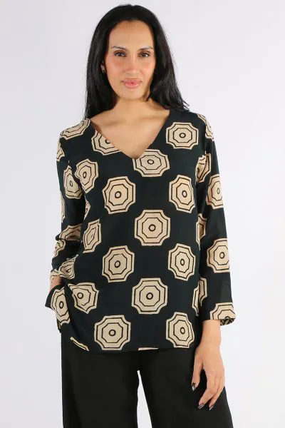 Anupamaa Medallion Amore Top In Print