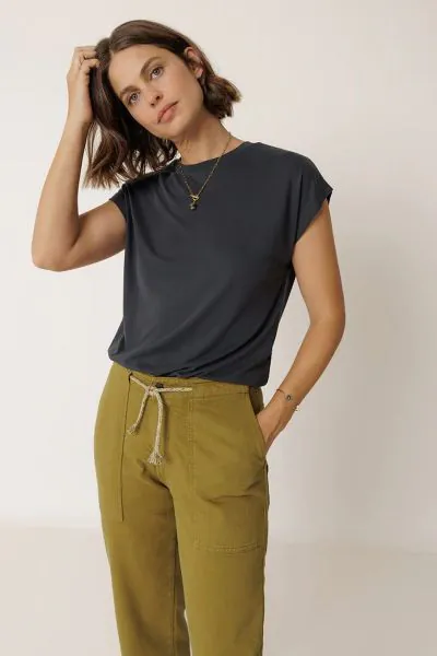 Indi and Cold Basic Modal Tee In Carbon