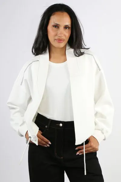 The Bone and Arrow Voi Jacket is a signature simple but stylish open front jacket from the New Zealand based label. It is designed with a relaxed feel and does not feature buttons or fastenings. Features contrast detail stitching on the shoulders and a dr