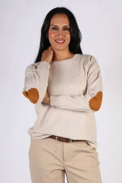 Our Cotton Cashmere Swing is an everyday knit thats perfect for layering. Made from a blend of cotton and cashmere thats light and breathable, this crew neck sweater has a relaxed fit and soft, luxe feel. Designed with ribbed trims and dropped shoulders, 