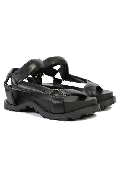 These shoes feature practical and functional Velcro straps. Thanks to which, putting shoes on is easy and fun like never before! Feel luxury on your feet thanks to everyday summer shoes lined with leather. comfort sport sole. Style 451001.