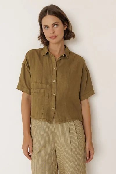 Indi and Cold Crop Linen Shirt In Khaki