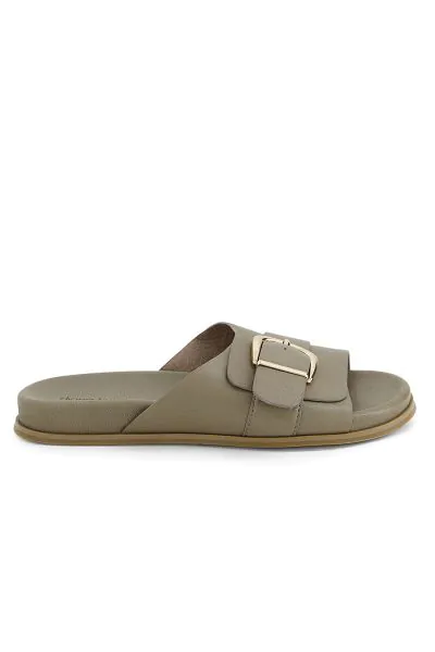 Diana Ferrari Newcomer Sandal In Khaki