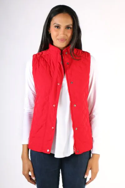 Style up your everyday look with this Gordon Smith Vest. The quilted sleeveless vest has a zip front and elastic sides. Layer it overal full sleeve shirt or tee for a cool look. Style 41999.
