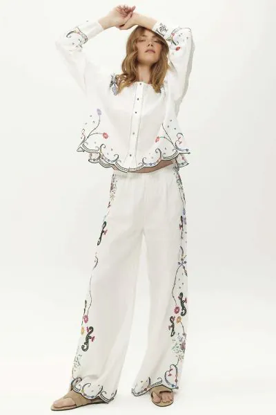 Me369 Alex Embroidered Kisses Pant In White