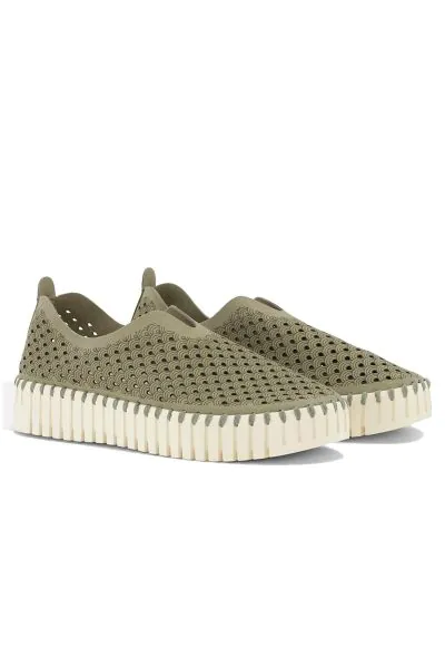 Tulip Platform Shoe By Ilse Jacobsen In Army