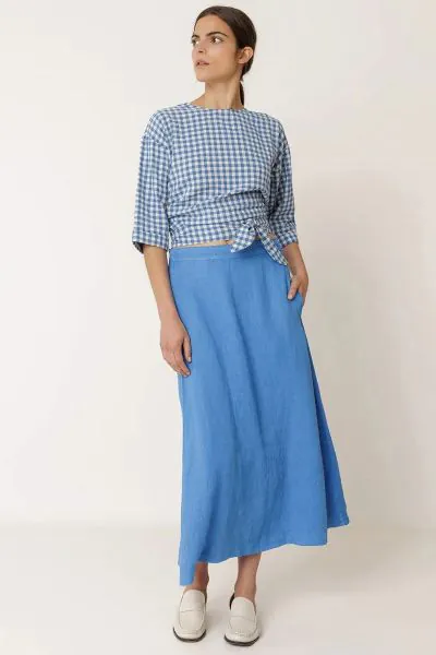 Indi and Cold Long Linen Bias Skirt In Blue