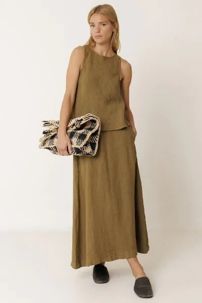 Indi and Cold Long Linen Bias Skirt In Khaki