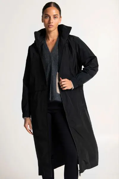 Lounge Rainproof Hooded Convertible Toledo Coat In Black