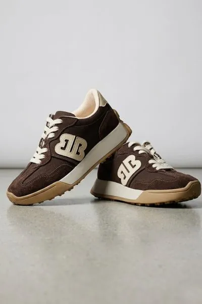 Neo Scabia Sneaker In Chocolate