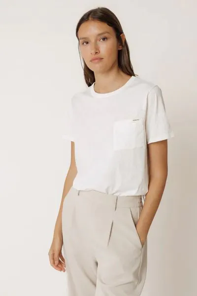 Indi and Cold Pocket Slub Tee In Ecru