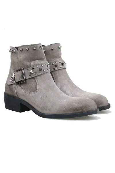 Neo Studded Boot In Tan