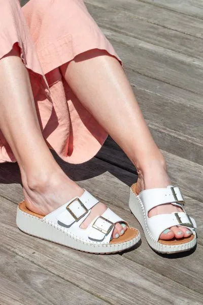 Sala Solena Wedge Sandal In White