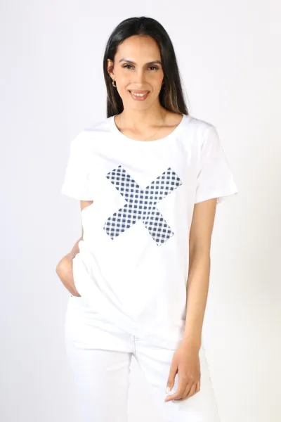 Brighten your days in the cross Tshirt by Threadz. Styled in a quality cotton this classic fit tshirt will certainly be on high rotation in your summer wardrobe. Pair back with Tie Dyed Pant for maximum impact. style 41322T.